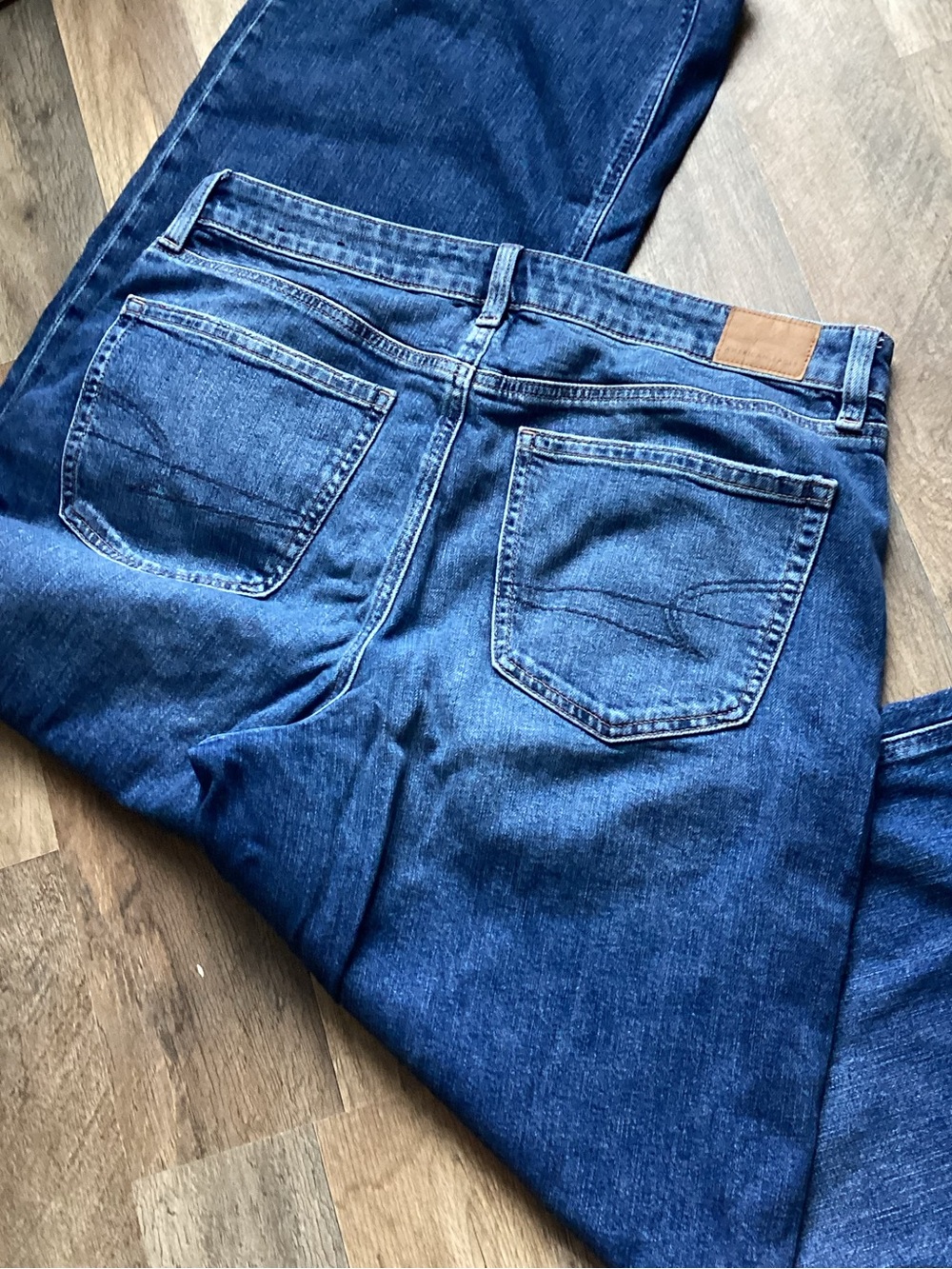 American Eagle Outfitters Wide-Leg Jeans - Picture 4 of 7